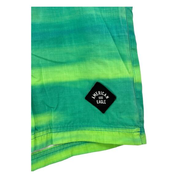 American Eagle Swim Trunks Mens Medium Board Shorts Green Pockets Beach Pool - Picture 2 of 8